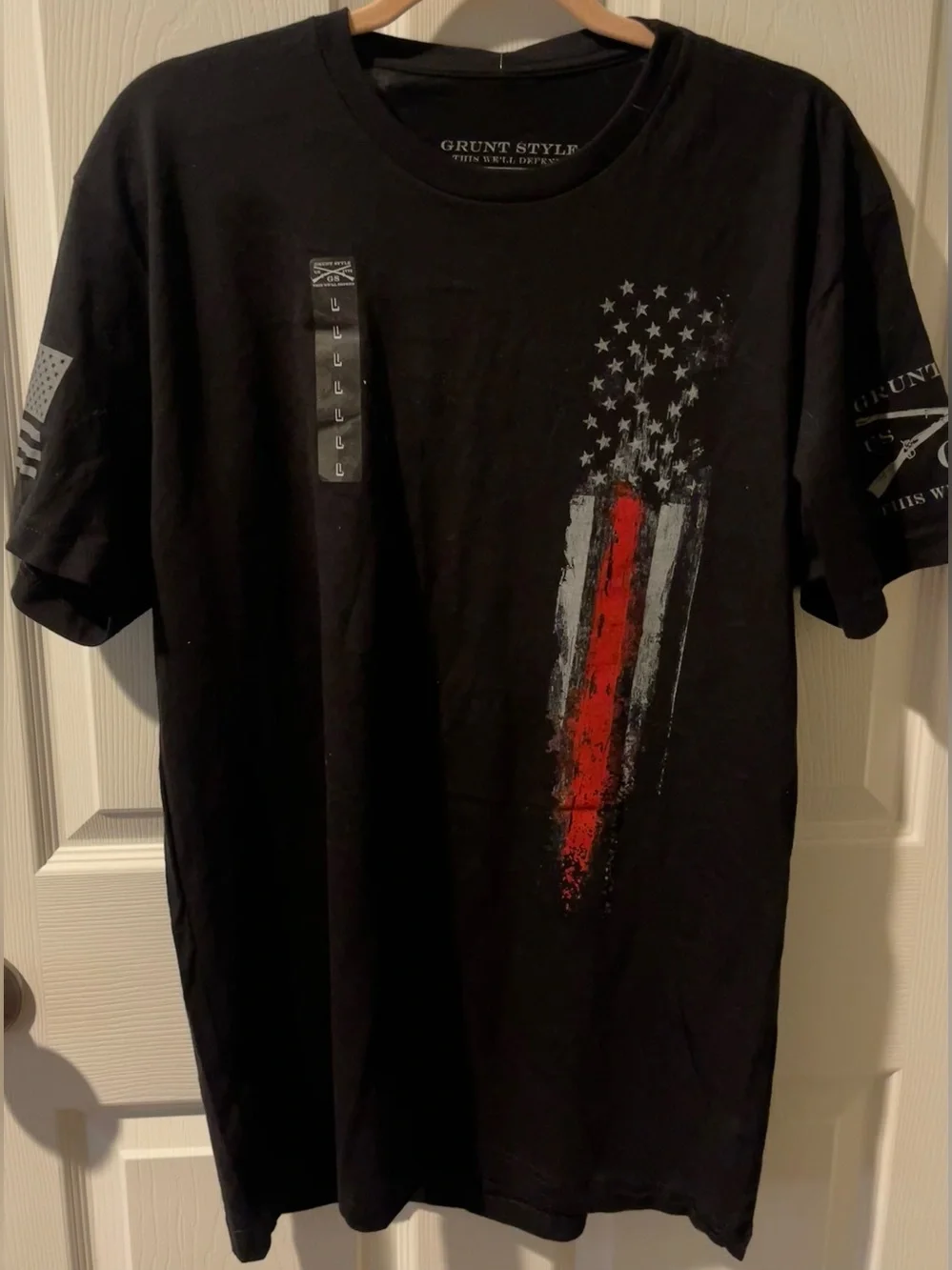 NWT Grunt Style Men’s large black red line flag - Picture 1 of 5